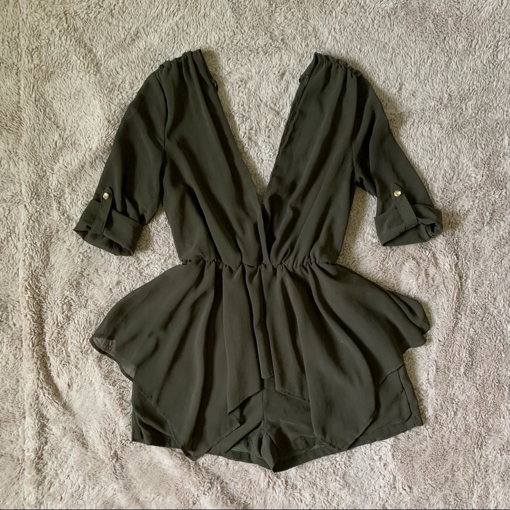 Papaya olive green romper, size small